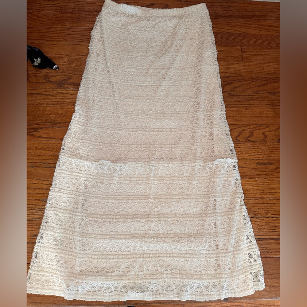 Cream lace maxi skirt